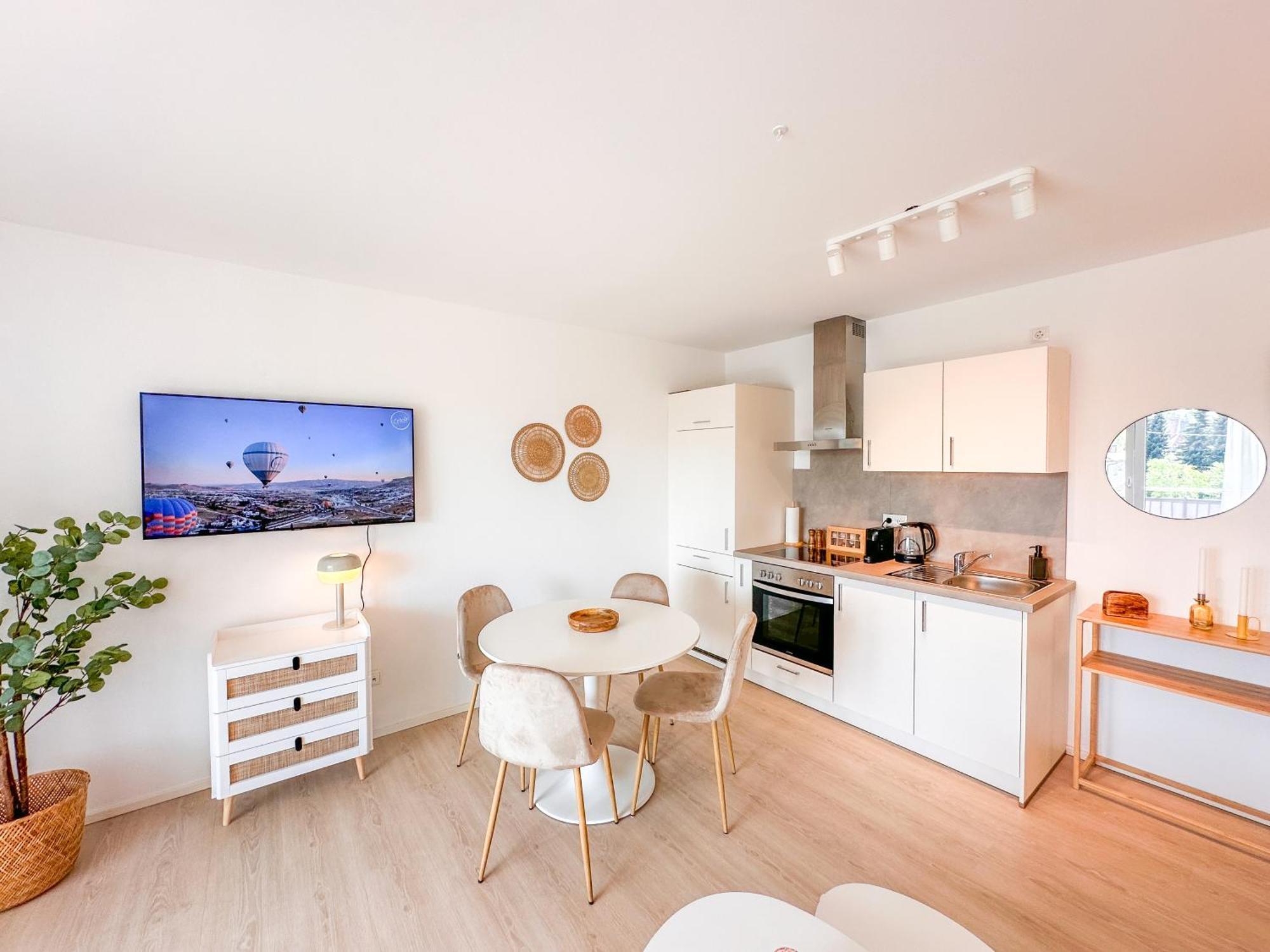 Thesunset Club - Studio II - Kueche - Balkon - Parken Memmingen Exterior foto